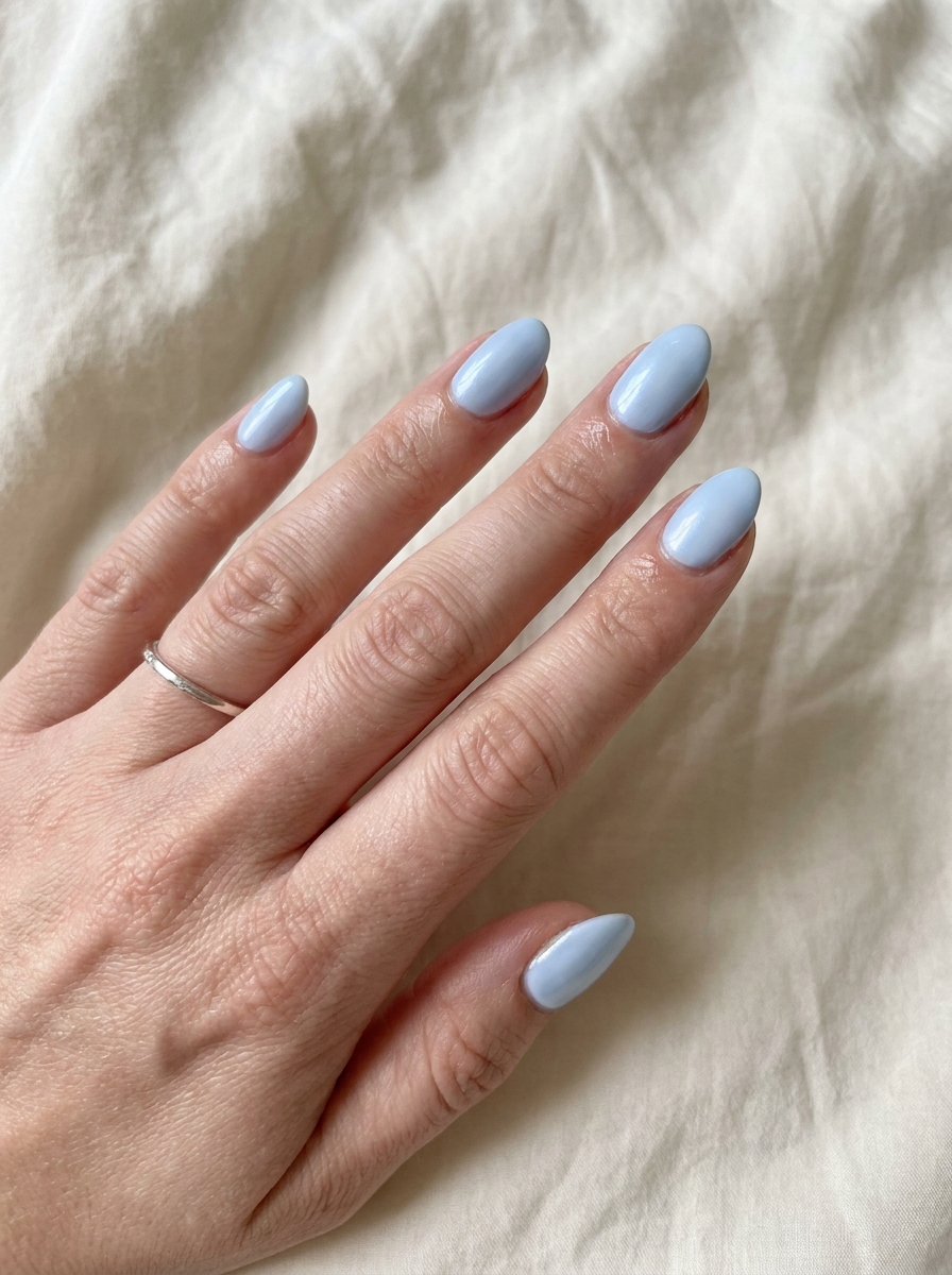 Baby Blue Glazed Nails als Glazed Nails Inspiration 2026